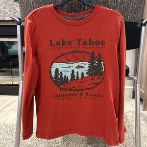 Old Navy long sleeve graphic t-shirt